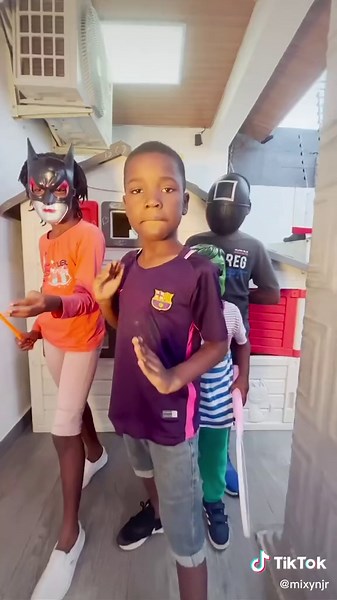 return his jacket #viralvibes #mixynjr