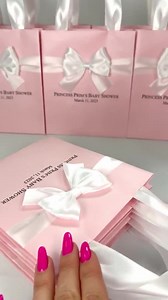 30 Elegant Baby Shower Bags With Satin Ribbon Handles, Bow and Custom Name, Chic Personalized Baby Girl Shower Gifts and Favors for Guests - Etsy