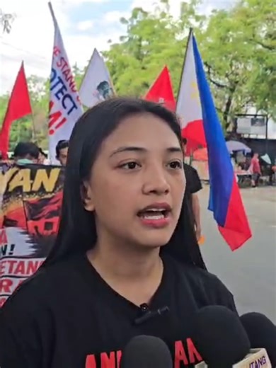Members of the Filipinos Do Not Yield Movement under Alab ng Bayan staged a protest at the Senate calling for the removal of Senate President Alan Peter Cayetano, the accountability of Vice President Sara Duterte, and the arrest of Senator Ronald “Bato” dela Rosa. According to group spokesperson Giselle Albano, they vowed to continue holding protest actions as long as they see alleged irregularities in the Senate, stressing that the institution should serve the public rather than engage in polit