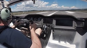 AirCar: Nové slovenské lietajúce auto už naozaj lieta!