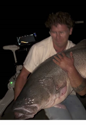 Exciting Night Fishing Adventure with Livescope