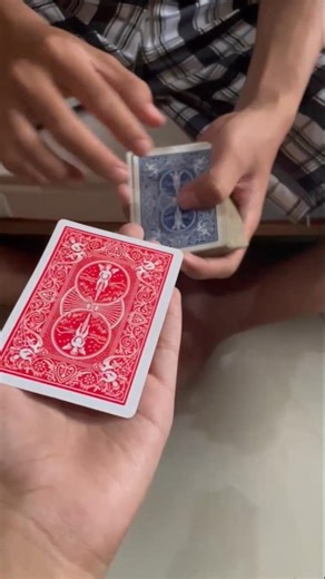 SWITCH CARD!!! #magic #magician #sulapkeren #magictricks #sulapkartu #tricks