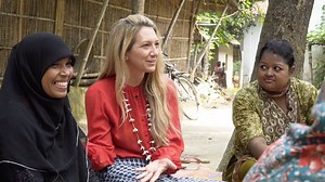 Dr. Joelene Huber and Ajmira are two community health workers from different parts of the world who are breaking down barriers to accessing quality health services for the moms and babies who need them most. In 2019, at least half of the world’s population still do not have full access to essential health services. This #WorldHealthDay, help us call on the Government of Canada to renew and increase funding for women and children’s health. Sign the petition today: http://s.wvc.ca/HealthDayPetitio