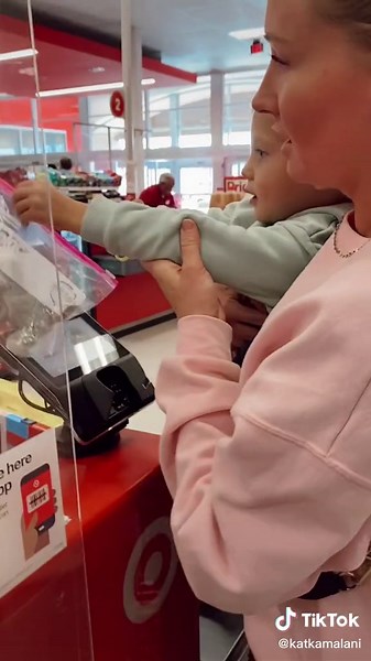 Transitioning Toddlers from Binky to Toys: A Guide