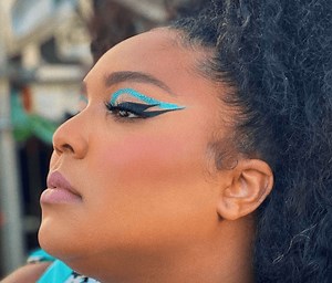 How to Apply Glitter Eyeshadow Like a Pro, According to the "Euphoria" Makeup Artist
