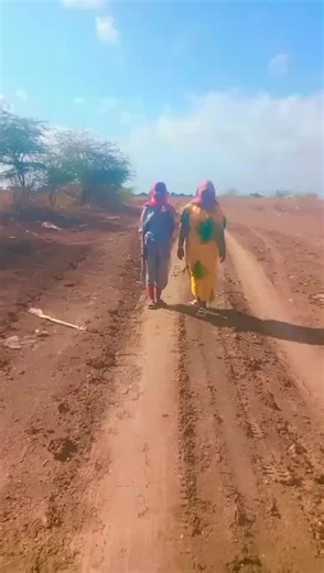 فيديوهات أنشأها niiko cusub (@niiko_cusub) باستخدام original sound - niiko cusub