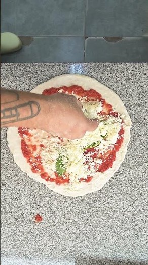 Probando la MÁQUINA PARA ESTIRAR MASA DE PIZZA 🍕