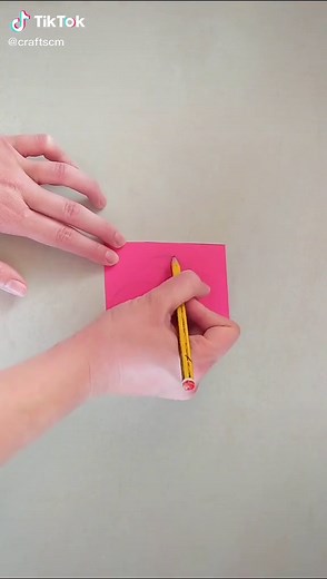 Flamingo Crafts: DIY Decorations and Souvenirs