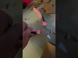 How to make a flash bang (cardboard no hot glue)