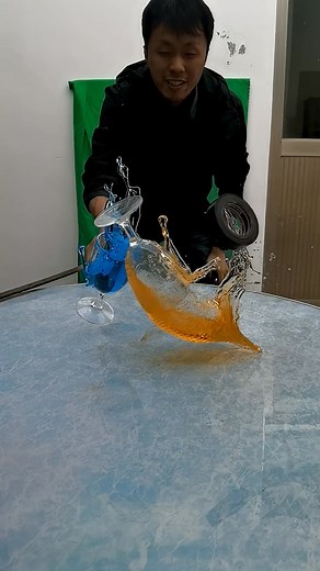 7.4K views · 16 reactions | slow motion effect video #water #slowmotion | FunHub | Facebook