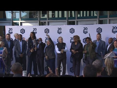 Spectrum Center reveals upgraded arena at ribbon-cutting ceremony | WSOC-TV