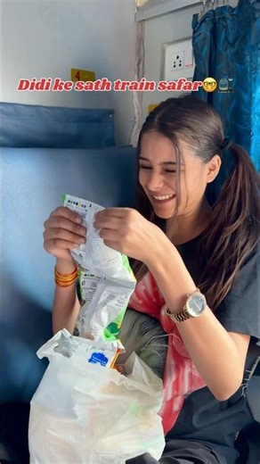 Train ka safar didi ke sath🚉❤️ #shorts #train