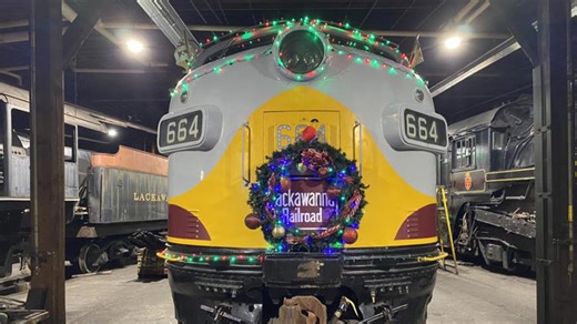 Final weekend for Santa Train at Steamtown: Climb aboard with Santa