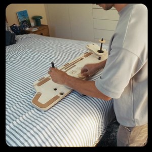 Le SandwichBase est le support malin pour installer une poutre d’entraînement sans percer les murs. | YY Vertical Officiel