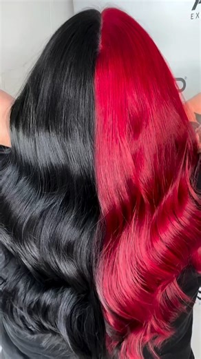 🖤💋 Dracula’s Bride – ein Look mit Biss! 🦇 Dieses Half-and-Half-Colouring ist pure Dramatik – mutig, kontrastreich und voller kreativer Energie. Kreiert von Colour Rebel @maire_alice_hair mit A.S.P Colour Dynamics – für individuelle, ausdrucksstarke Farbkreationen, die jedes Styling zum Statement machen. ✨ Ob kräftig, kreativ oder vollkommen einzigartig – mit Colour Dynamics bringst du jede Vision zum Leben. 💥 #asphair #aspcolourdynamics #creativecolour #vibranthair #hairtransformation #aspel