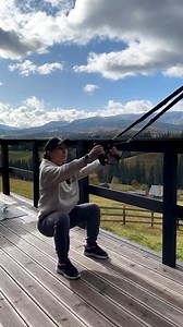 🔥 TRX Squat to Row – The Ultimate Combo Move! 🔥 This two-in-one exercise is perfect for building strength in your legs, back, and core. The Squat to Row engages multiple muscle groups, improving both power and stability in one seamless move. How to nail it: Strap Length: Mid-length Start in a Squat: Feet shoulder-width apart, knees tracking over toes. Sit back into your squat, keeping your chest lifted and core engaged. Power Up and Row: Drive through your heels to stand, pulling your body up 