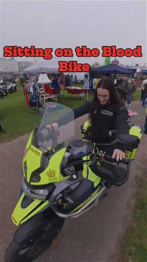 5'2" vs This Absolute UNIT! 🩸🏍️