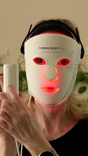 Is the Currentbody Series 2 LED Mask worth the upgrade? #doctoranne #skincaredevices