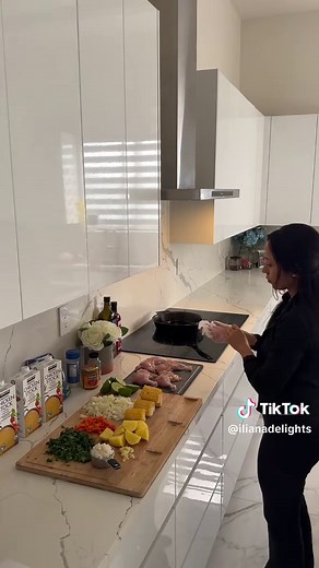 Easy Aguadito de Pollo Recipe: Peruvian Chicken Soup