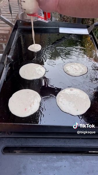 Delicious Blackstone Hoe Cakes Recipe