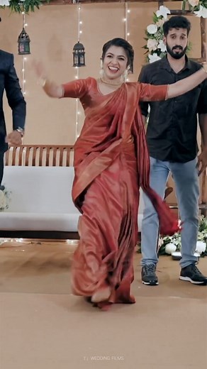 12K views · 77 reactions | This bride and her squad just set the bar sky-high for wedding performances. Video Credits @tjweddingfilms Getting married soon? You must visit: https://www.wedmegood.com/ Download our app and browse over 1.7 mn photos, to find your wedding style: https://wedmegood.app.link/wmgapp_fb #weddingcouple #couplelove #christianwedding #christianweddingphotographer #dance | WedMeGood | Facebook