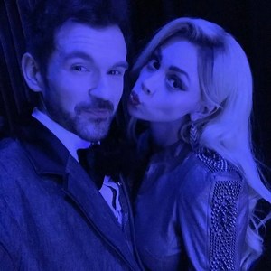 Moments 📸 before I asked this amazing & handsome man 🕵🏻‍♂️ Colin Cloud to marry me 💍 as the curtain fell on our last performance of THE ILLUSIONISTS ✨ #MagicOfTheHolidays🎄on #Broadway 🎭 New York Marriott Marquis ********************************* #hesaidyes #marryme #foundtheone #magic #backstage #magician #mentalist #femmefatale #sherlock #illusion #theillusionists #magicbychloe #chloecrawford #colincloud #mrandmrs #uk #scottish #british #newyorkcity #inlove #love #happy | Chloé L Crawford