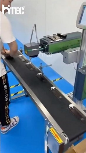 High-Speed Date Coding with Flying Laser Marking Machine! #lasermarking #lasermachine