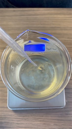 ¿Cómo se crea un perfume tipo Bharara King?