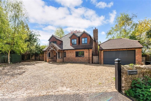 Hill Brow, Liss, Hampshire | Homes Estate Agents