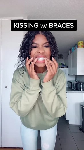 How to Kiss Someone with Braces: Tips and Tricks