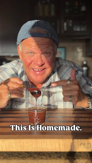 This is not about nostalgia—it’s about control. This easy 10 minute hot fudge is rich, glossy, and hits way harder than anything from a jar. No fillers, no weird aftertaste, just real chocolate doing its thing. Drizzle it on ice cream, brownies, pancakes, or eat it straight off the spoon. I won’t judge. Save, Share, Make it and EAT it. Hot Fudge Ingredients: 1 cup tap water 1 cup granulated sugar 6 oz dark chocolate (that’s what I use) 2 TBSP butter, salted 2 TBSP agave nectar 1/2 tsp vanilla ex