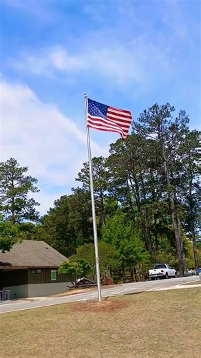 🇺🇲🇺🇲🇺🇲🇺🇲God bless THE USA