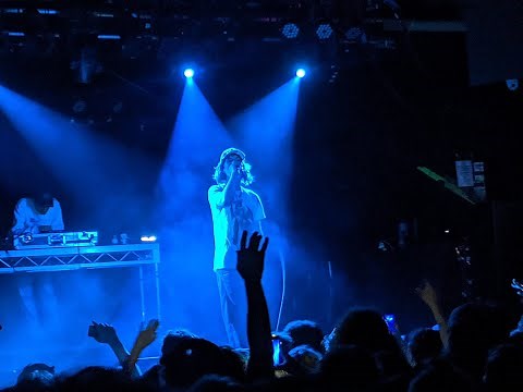 Bladee - Be Nice 2 Me, Live