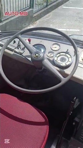 Un salto nel passato:i comandi di un Setra d'epoca!
