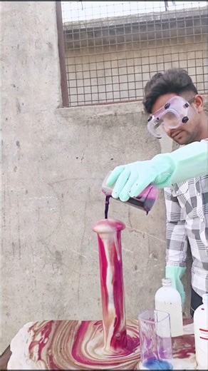 💥 6% 500ml Hydrogen Peroxide☠️ se Blast! 🔥Elephant Toothpaste Experiment 😱#shorts #science #viral