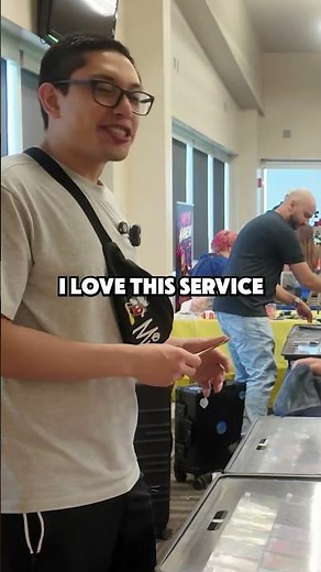 This is how you make money at a card show!