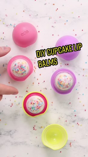 DIY Cupcake Lip Balms with Sprinkles - Creative Beauty Hack