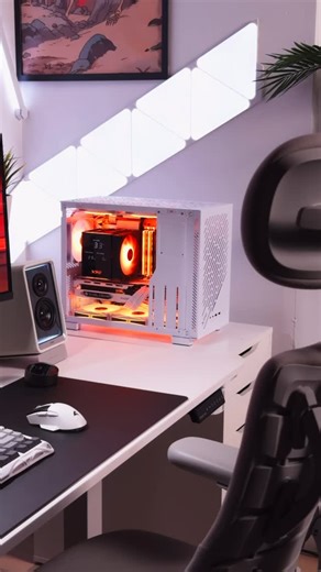 Masters of Tech | PC Builds & Desk Setups on Instagram: "🔥👌 this build is looking fantastic! Very happy with how it turned out and the orange + white looks 🔥 🏷️ #xpg #xpgmaestro #pcbuild #gamingpc #gamer"