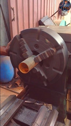 How to Thread Pipe with Lathe Machine | Easy Pipe Threading Tutorial. #tricks #tricks #shorts