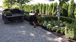Fall Flowers & Pumpkins in the West Side Formal Garden! 🎃🧡🌼 Full Video - https://youtu.be/9IiwmS0kj10 | Garden Answer