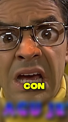 Armando Hoyos nos ilustra con su conocimiento 🤓 #DerbezEnCuando | Distrito Comedia