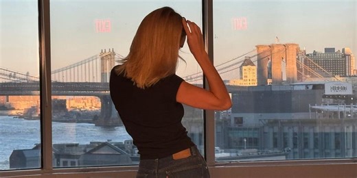 Kendall Jenner Goes Sunshine Blonde For Autumn