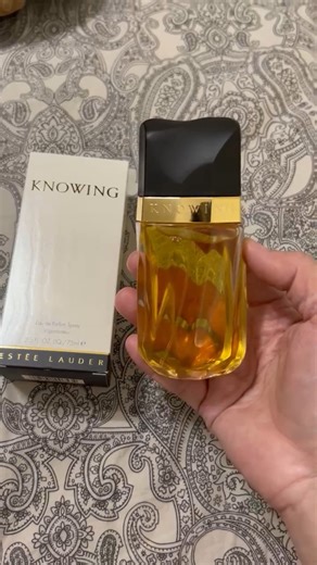 Watch Estee Lauder Knowing Perfume on Amazon Live