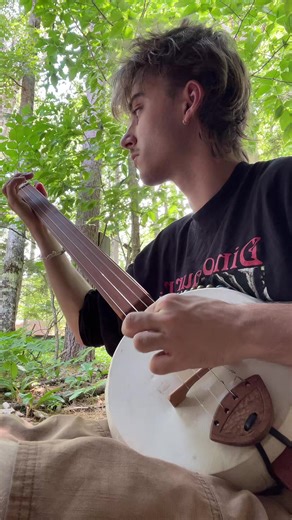 Homemade Banjo Inspired by Outer Wilds