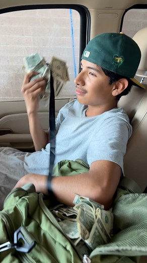 82K views · 2.2K reactions | Nomas no andes de mamon yo cuando cae la quincena 螺螺螺 | El Jerry | Facebook