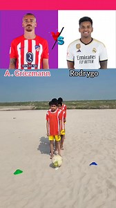 Ronaldo vs Messi fans 🤔 You Decide 🙌🏻 The Final Level 👑 #football #fans #ronaldo #messi | Tohidul Team