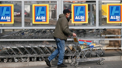 Never Do This In The Aldi Checkout Line (& What To Do Instead) #AldiTips #CheckoutMistakes #AldiShopping | Mashed