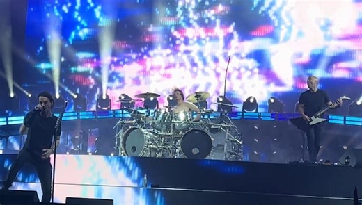 Watch: GOJIRA Plays First Concert With CAR BOMB's GREG KUBACKI