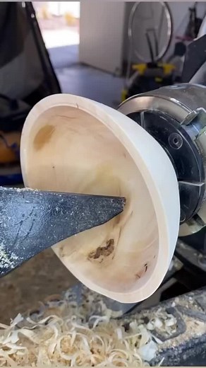 111K views · 1.7K reactions | Cleaning up. #woodturning #timelapse #woodworking #woodenbowlturning #woodturnersofinstagram #woodwork_feature #timelapsevideo #satisfyingvideos #pleasing #woodporn #carving #instawood #instagood #carpentrywork #carpentry #woodworkingforall #eucalyptus #funnyvideos #funny | Cook Woodworks - Woodturning | Facebook
