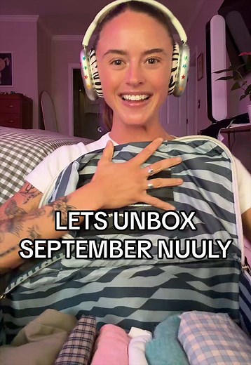 September Nuuly Unboxing: Smash or Pass Nuuly Haul